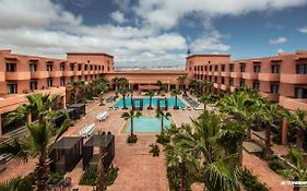 Oasis Palm Hotel